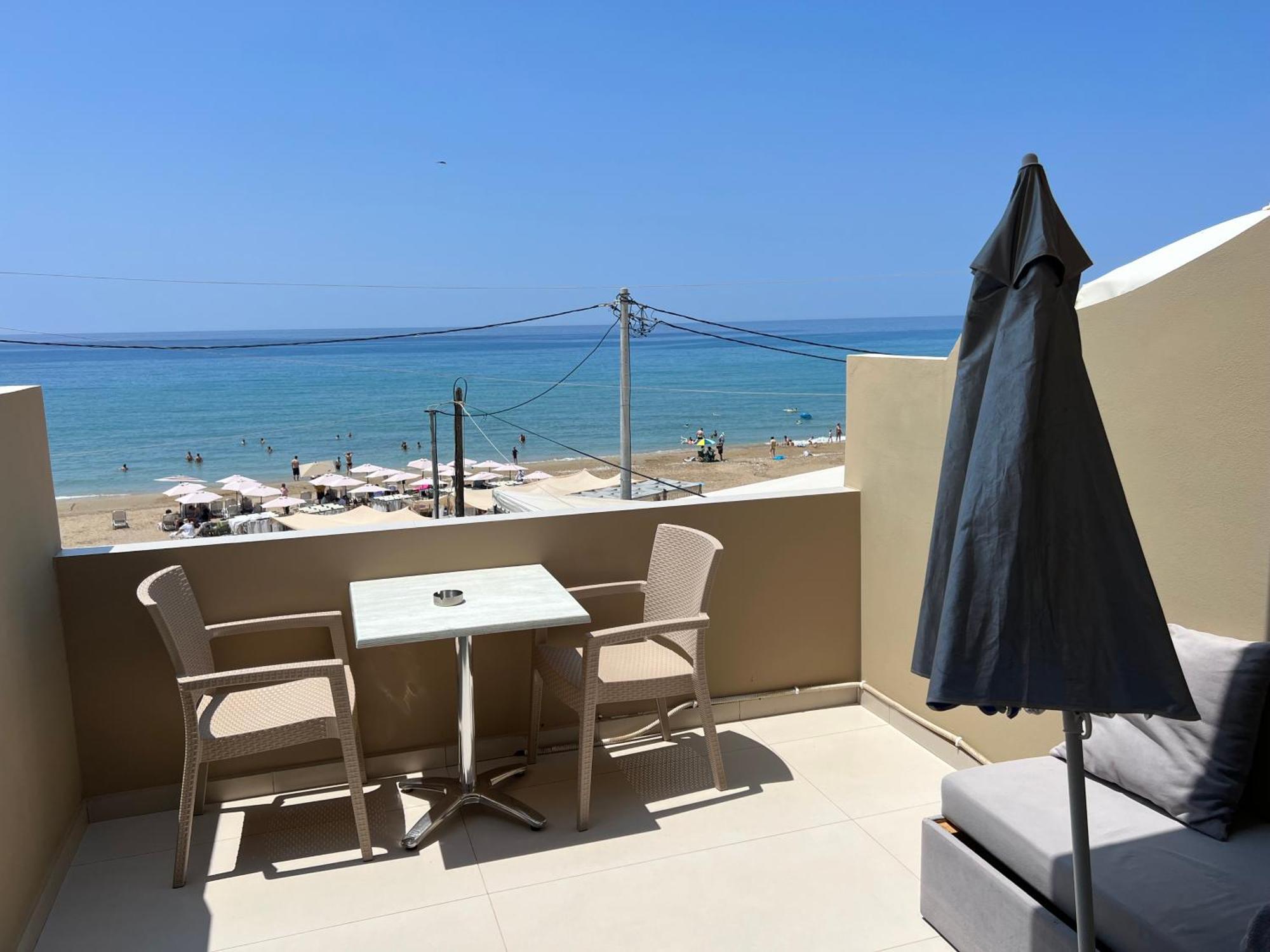 Agios Gordios Beach Resort מראה חיצוני תמונה