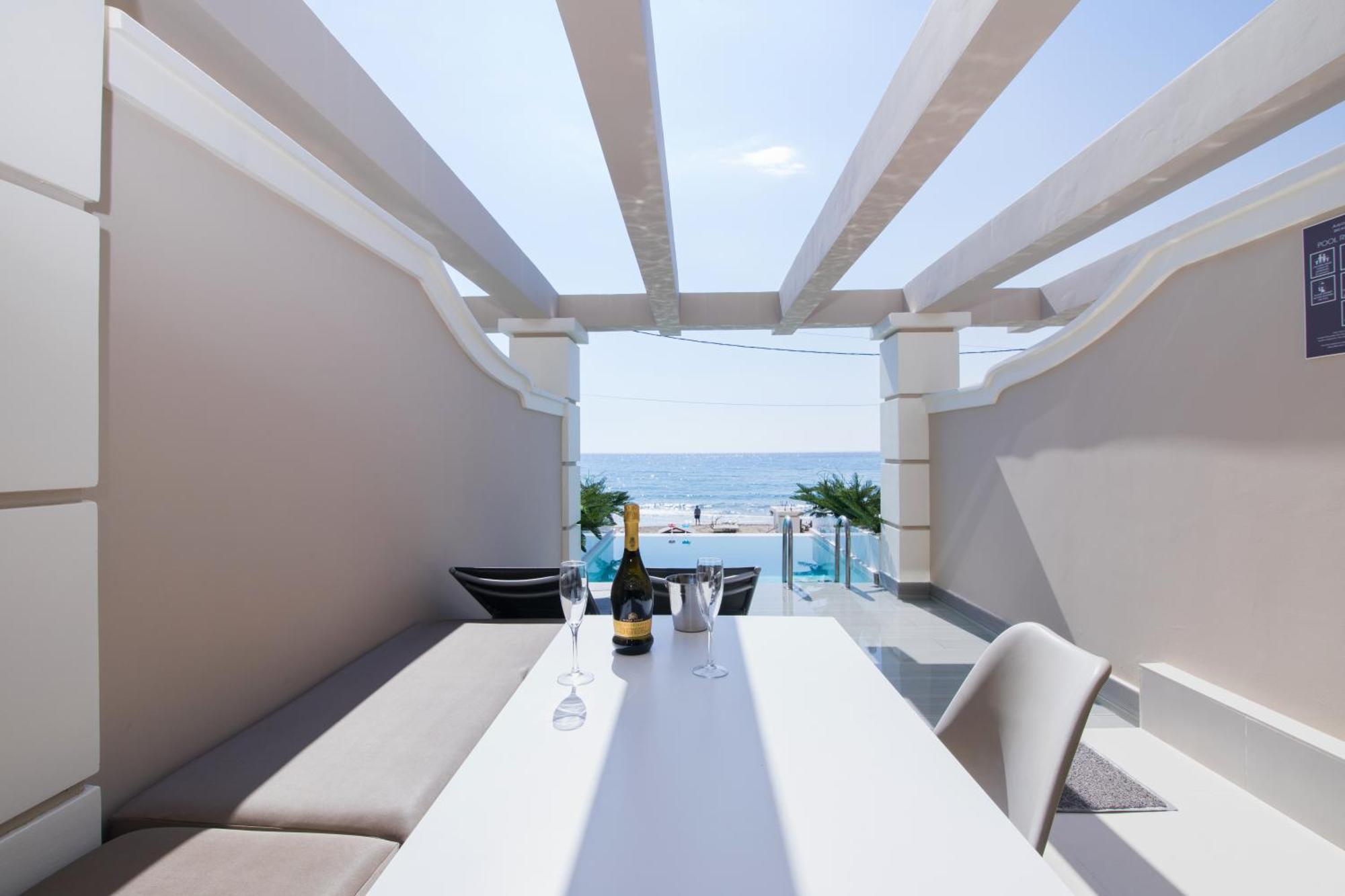 Agios Gordios Beach Resort מראה חיצוני תמונה
